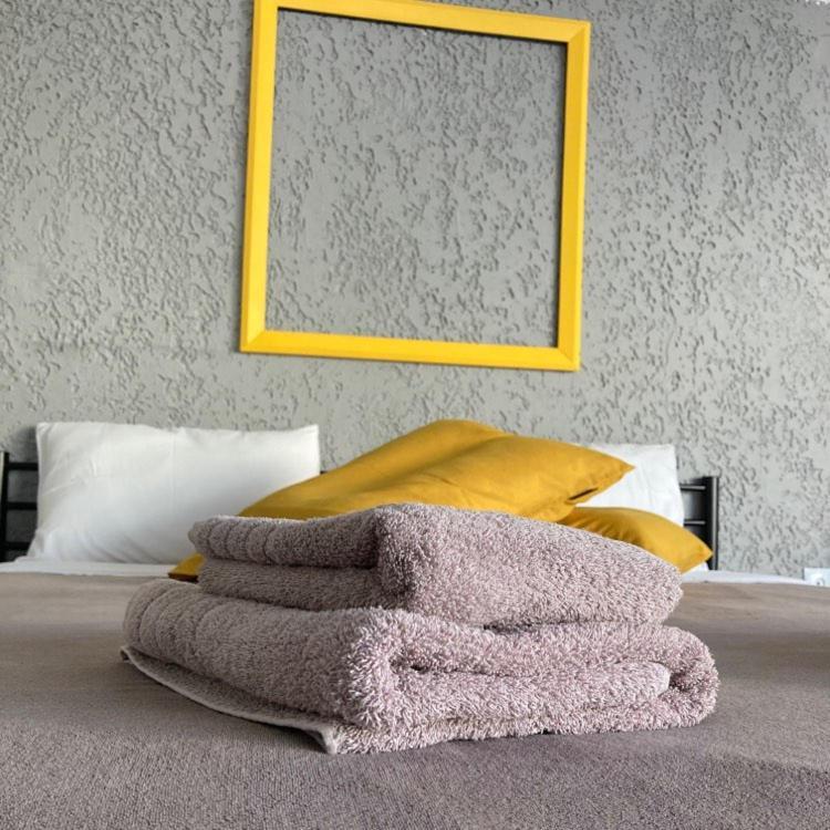 21 Suites Deluxe Stay Near The Airport Markópoulon المظهر الخارجي الصورة