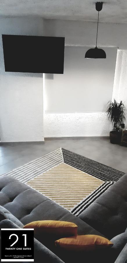 21 Suites Deluxe Stay Near The Airport Markópoulon المظهر الخارجي الصورة